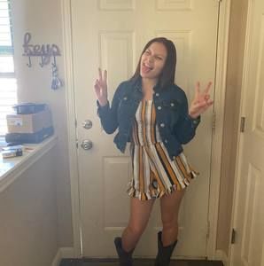 Meet your Posher, Emmaree